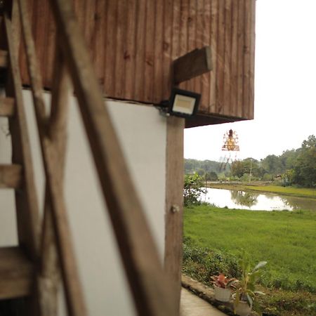 Mama Tia Family Homestay Рантепао Экстерьер фото