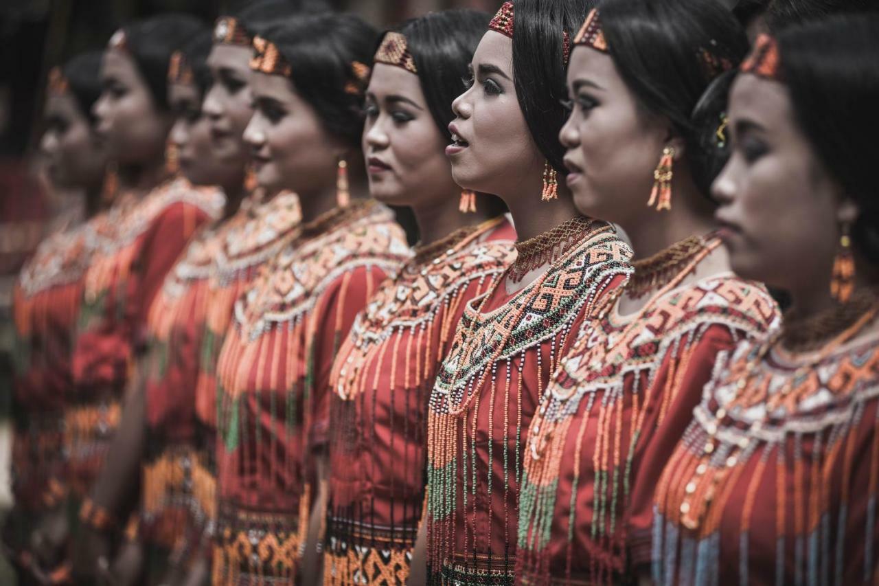 Mama Tia Family Homestay Рантепао Экстерьер фото